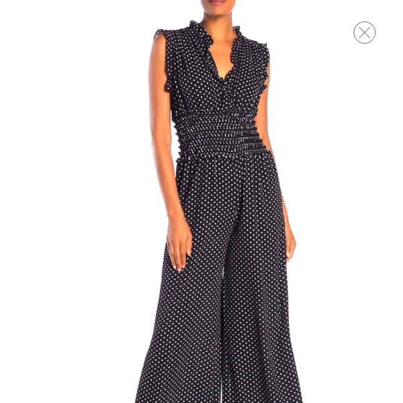 MAX STUDIO - Picture 2 of 7